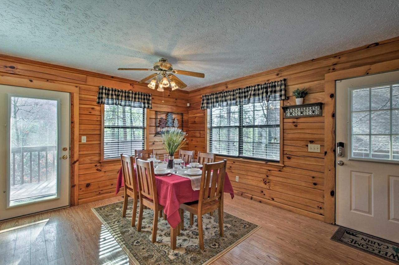 Sevierville Cabin With Hot Tub, Views And Pool Access! エクステリア 写真